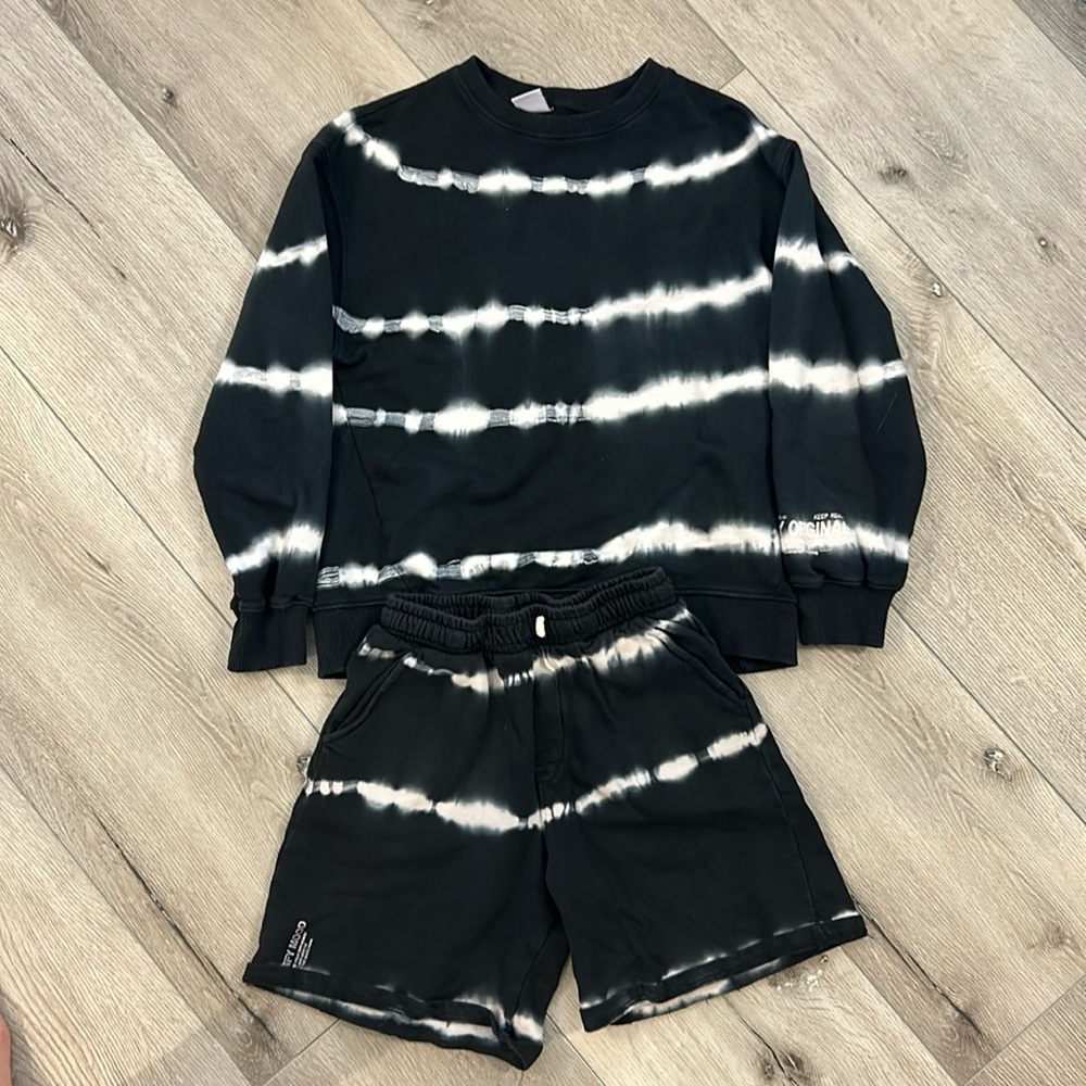 Zara Boys Sweatshirt and Sweat Shorts
